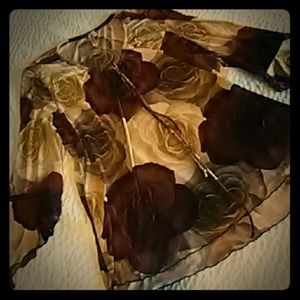 Susan Lawrence rose pattern blouse